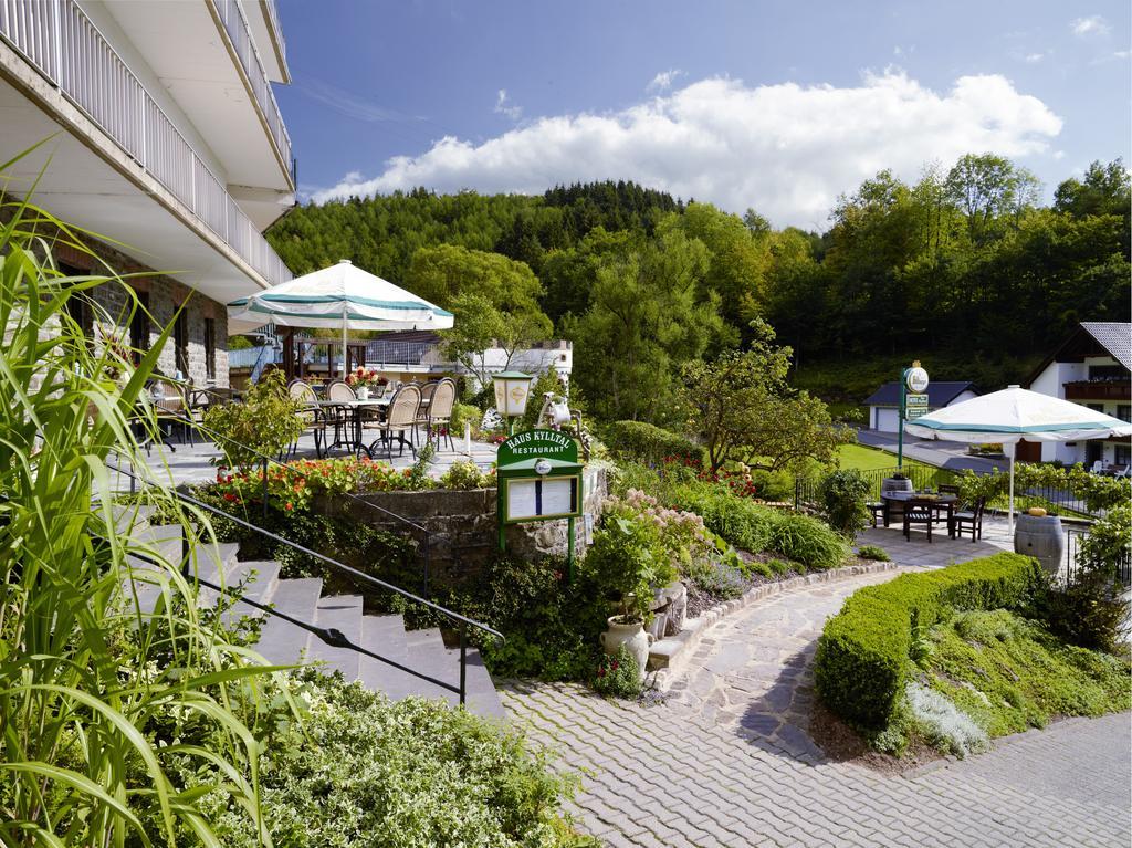 Hotel Haus Kylltal Zendscheid Eksteriør bilde